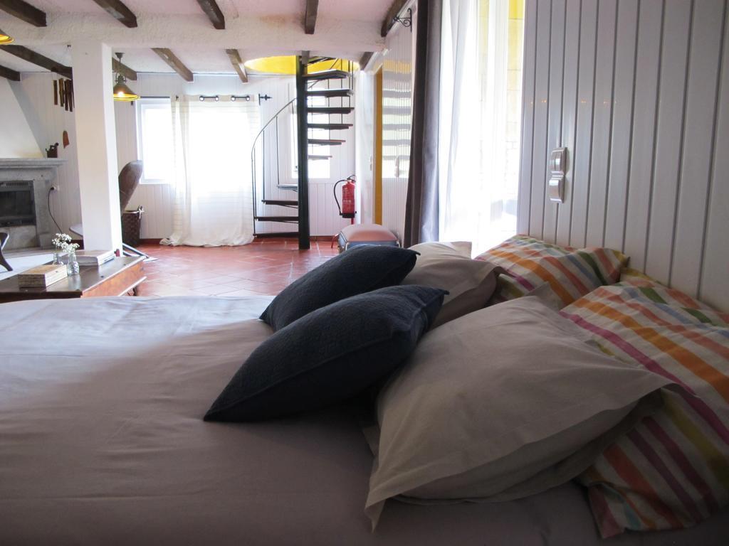 Bisbis House Pensionat Porto Moniz Exteriör bild
